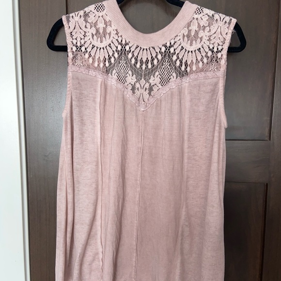 Pale pink/blush tank top - Picture 1 of 2